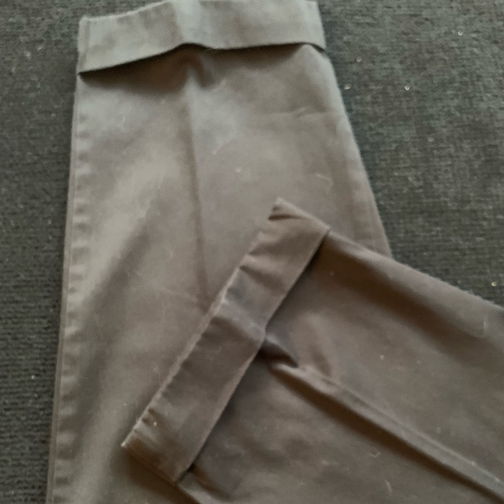 Eddie Bauer Women's Chino Slacks Cuffed. Size 14, metal zipper;button closure.